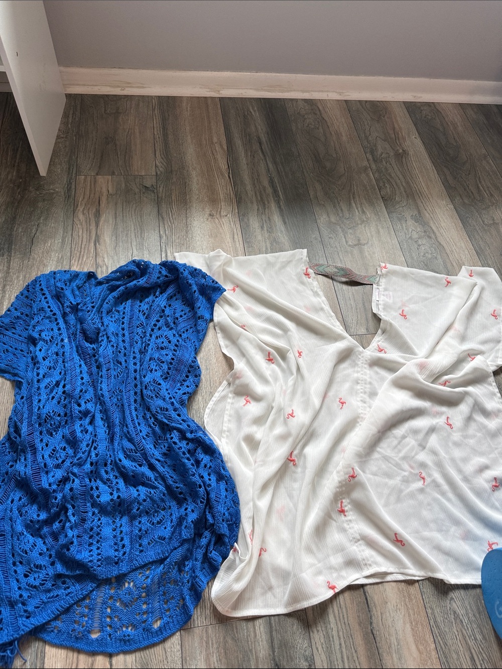Two coverups size small